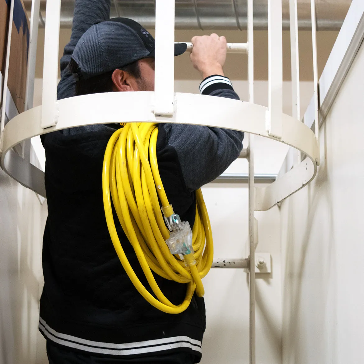 100-Foot 10 Gauge Triple Tap Extension Power Cord