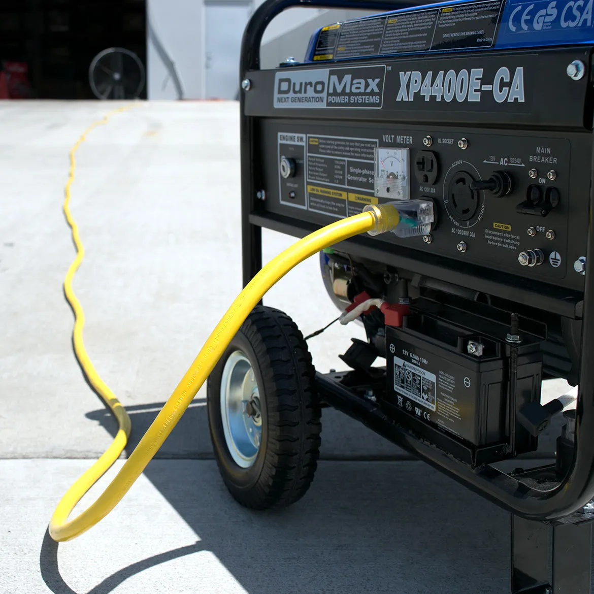 100-Foot 10 Gauge Triple Tap Extension Power Cord
