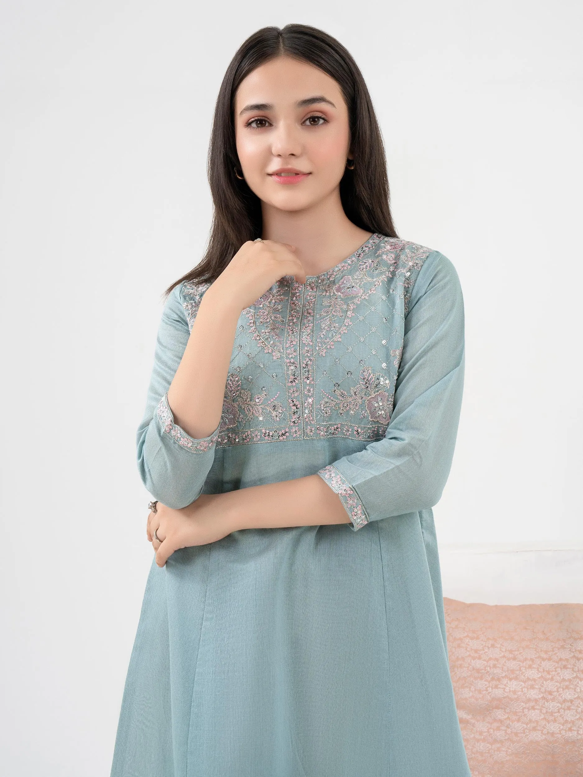 2 Piece Lawn Suit-Embroidered