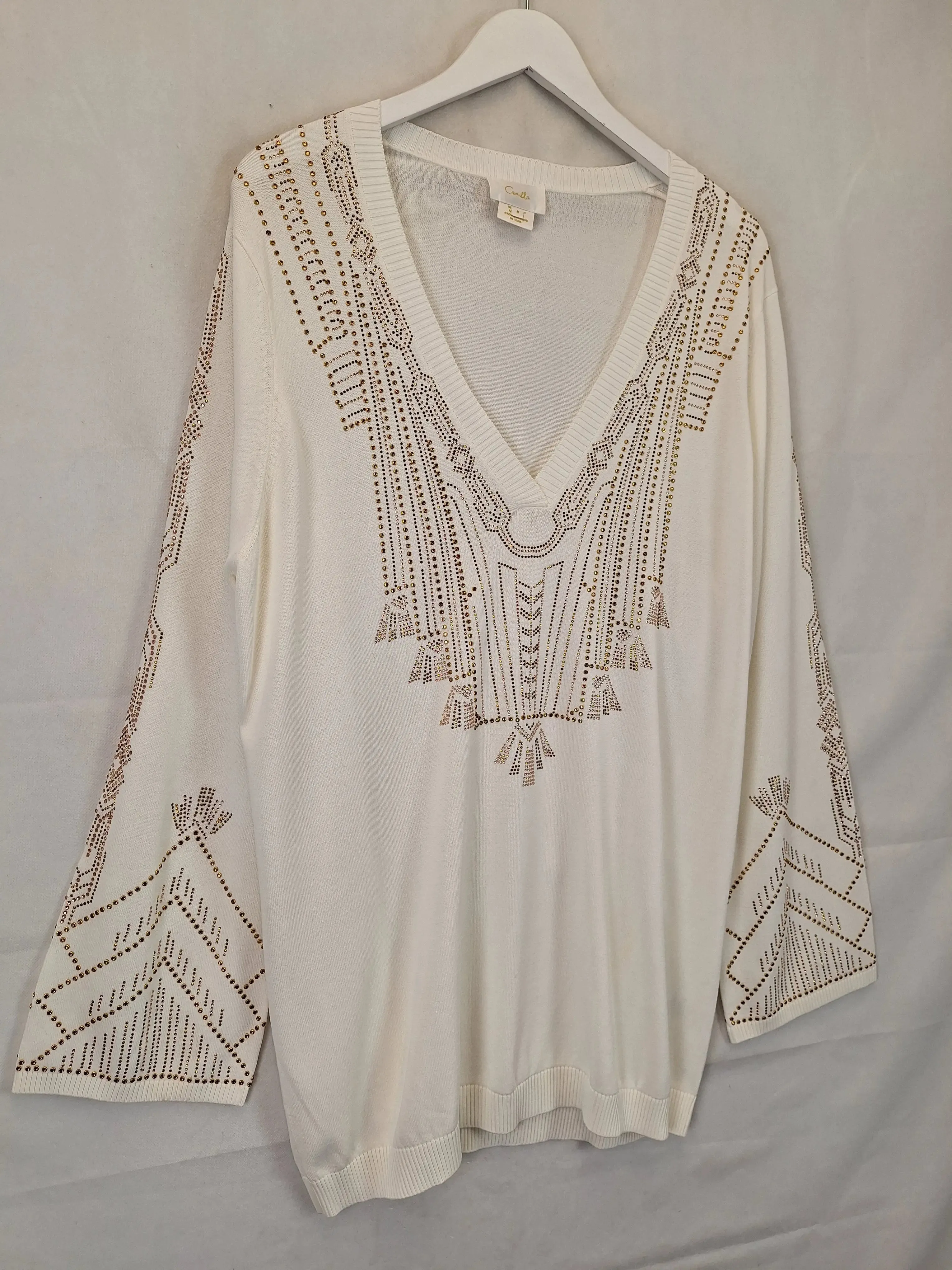 Camilla Embellished V-neck Fine Knit Top Size M