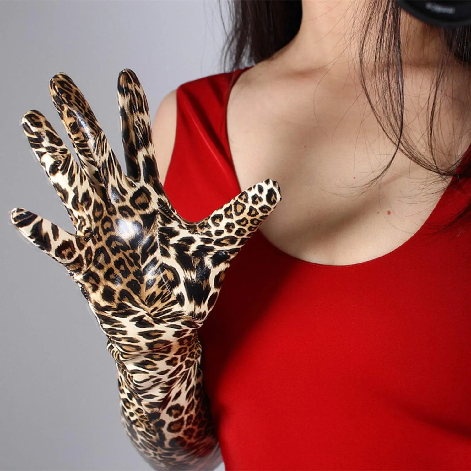 DooWay Women Opera Leather Gloves Shine Wet Look 24 inches Faux Patent Leather PU for Evening Costume Dance Pageant