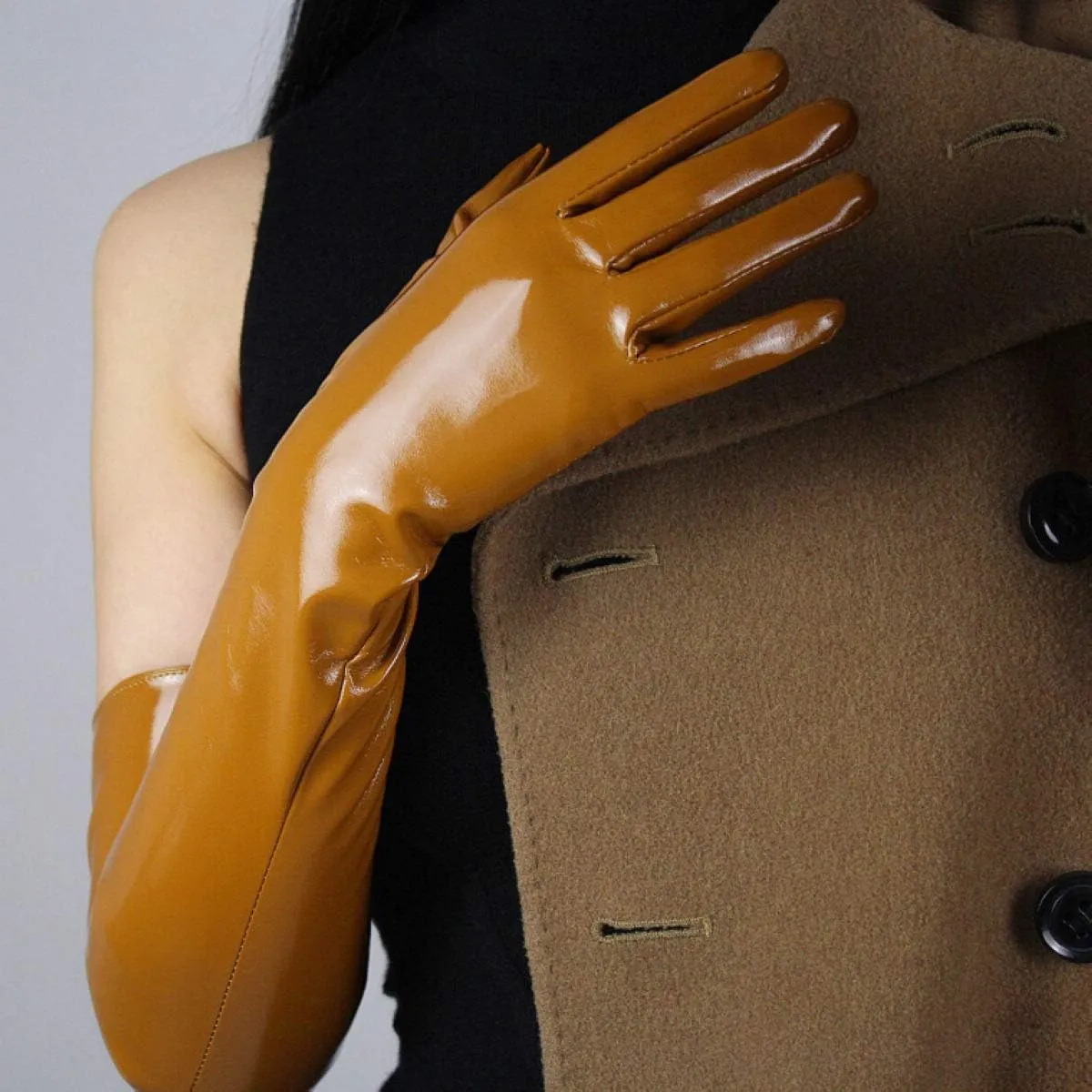 DooWay Women Opera Leather Gloves Shine Wet Look 24 inches Faux Patent Leather PU for Evening Costume Dance Pageant