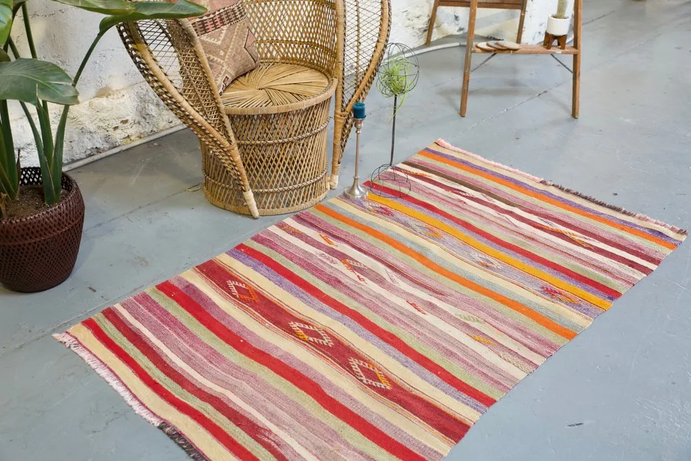 Vintage Anatolian Kilim 3.3ftx6ft
